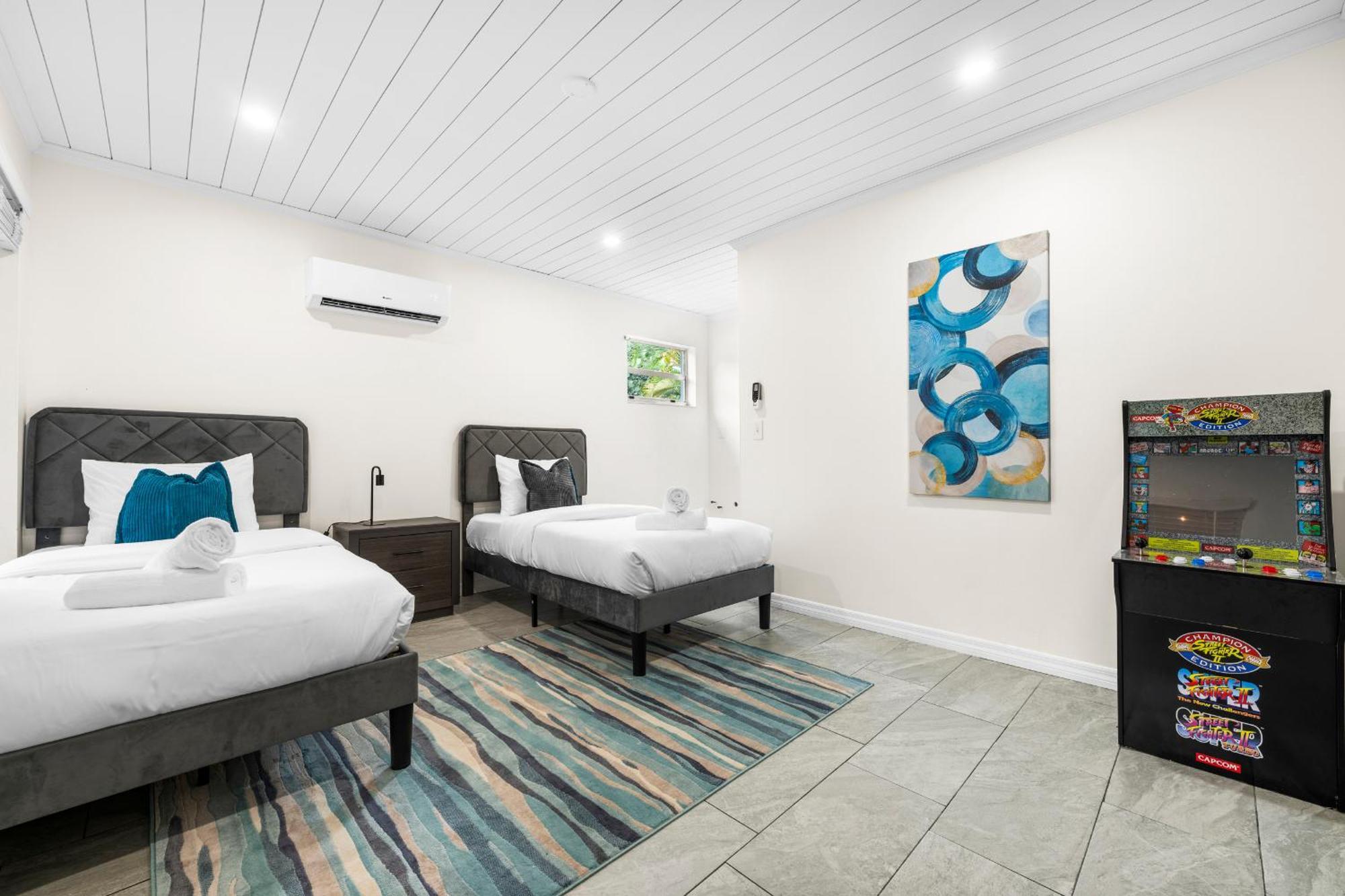 3Br Mini Oasis - Pool, Game Lounge And Near Beaches فورت لودرديل المظهر الخارجي الصورة